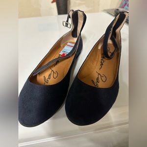 American Rag Size 7.5 flats